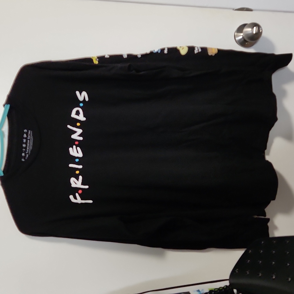 Friends Graphic Long Sleeve Tee